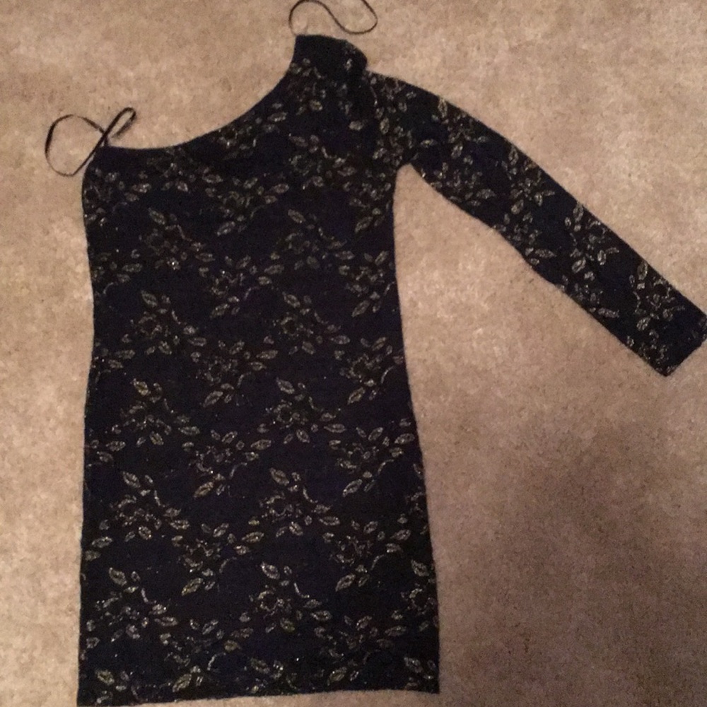 Form fitting designed dress